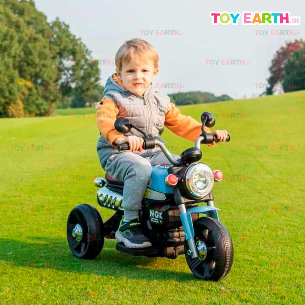 Kids Mini Bike GT continental Design 3 Wheel Ride On kids Horn Bluetooth Accelerator NGK Three Colors Red Blue Yellow